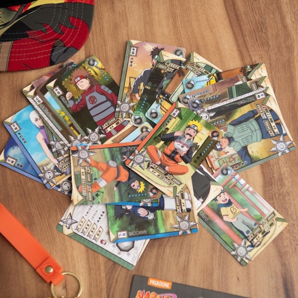 NARUTO SHIPPUDEN LOT - Hat, Piggy Bank, Trivia Game, Key Chain, Metal Art, Cards - Picture 4 of 6